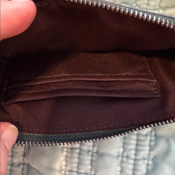 Coach Embossed Dark Green Corner Zip Wristlet
NWOT - Picture 7 of 7